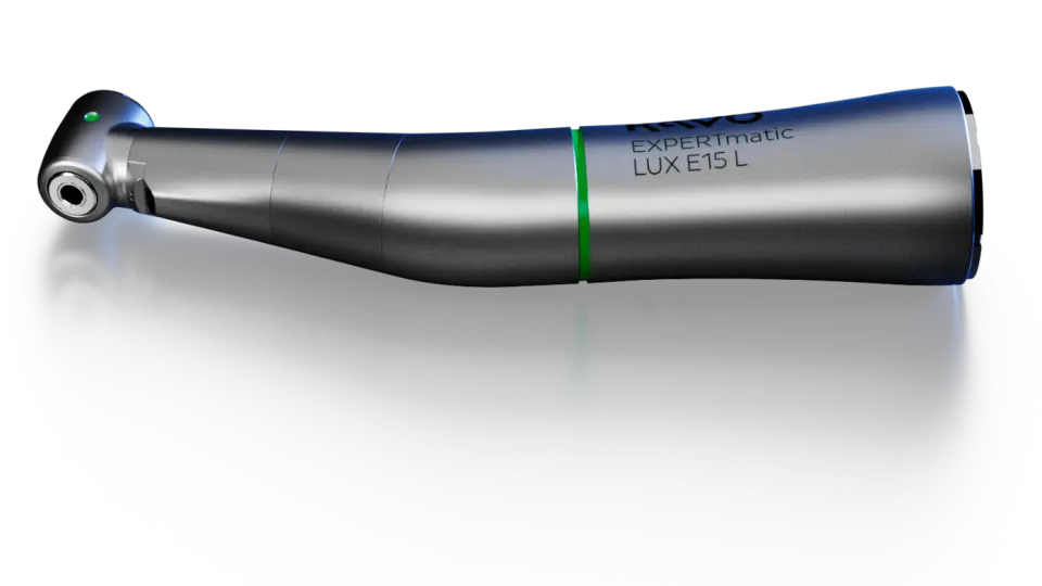 KaVo EXPERTmatic LUX E15L – contra-uholník s prevodovým pomerom 5.4:1 a optickým osvetlením.