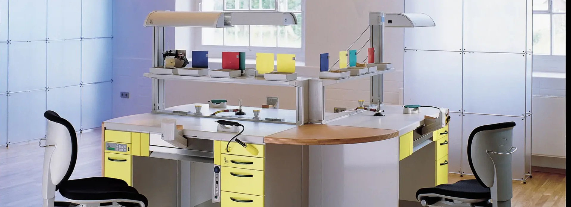 KaVo MASTERspace – modulárna pracovná stanica pre zubné laboratóriá